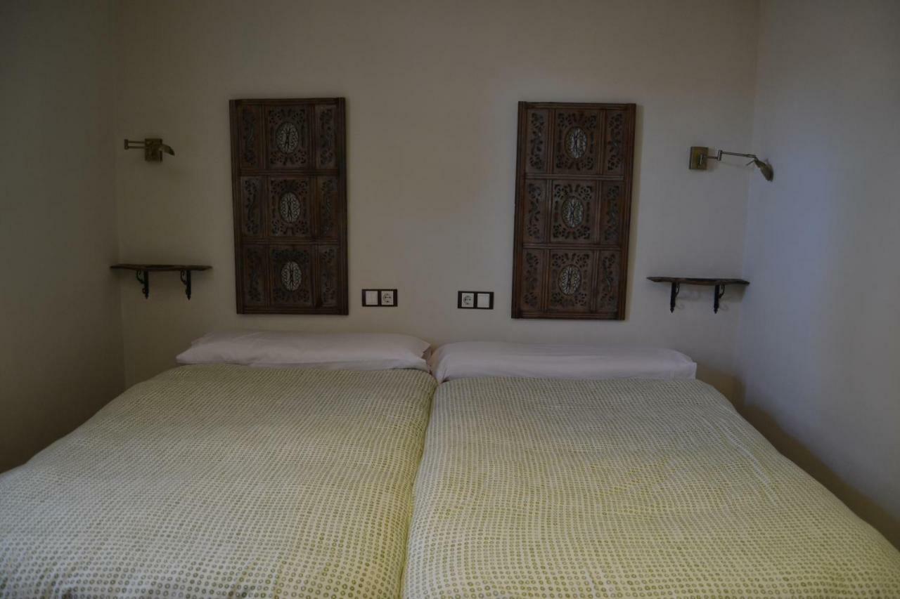 Apartamentos Rurales La Cirigueena Олес Экстерьер фото